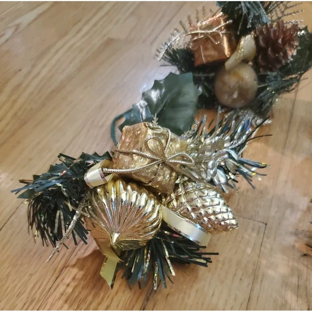 Artificial Pine Stem Fake Pine Cone Glitter Fruit Apple Gold Present Floral Pick